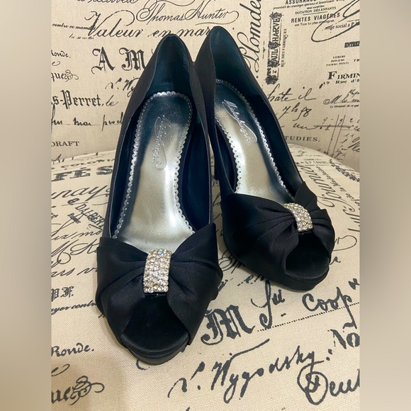 David’s Bridal Michelangelo Women’s High Heels Stilettos Size 8 - Picture 9 of 11